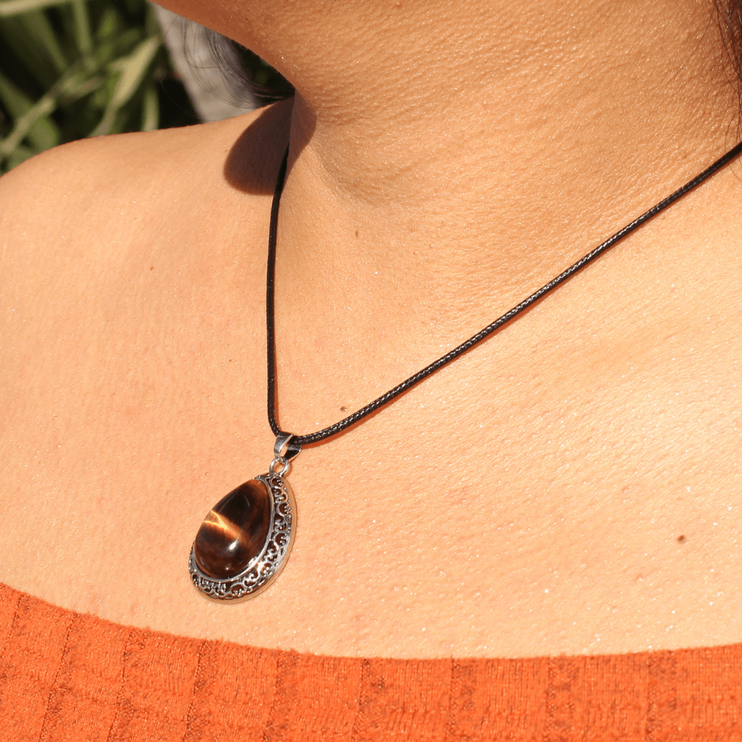 Collar de Poder Bohemian Drop 💎✨ - Nuestra Tierra Cosmética Ancestral