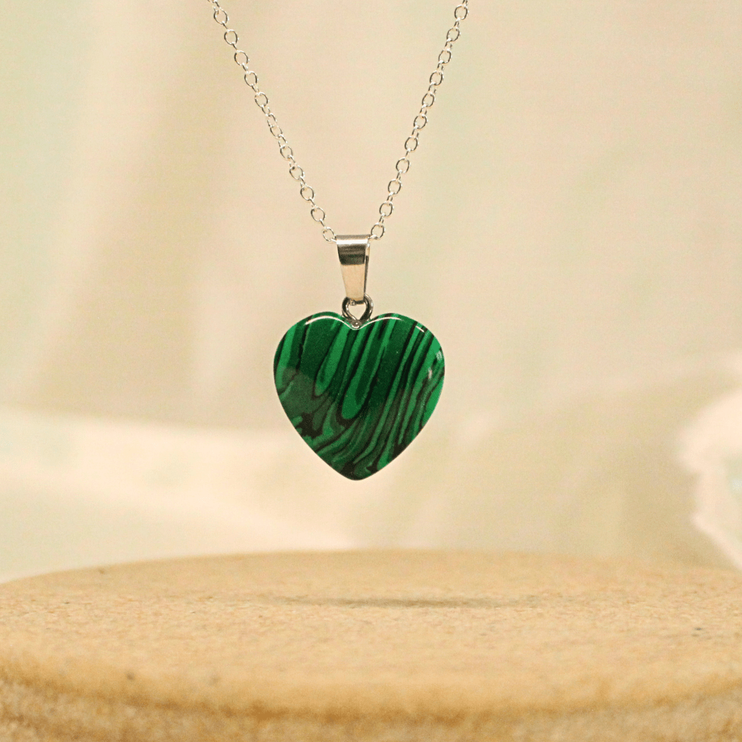 Collar de poder Corazon de Cuarzo con cadena de plata 💎✨ - Nuestra Tierra Cosmética Ancestral