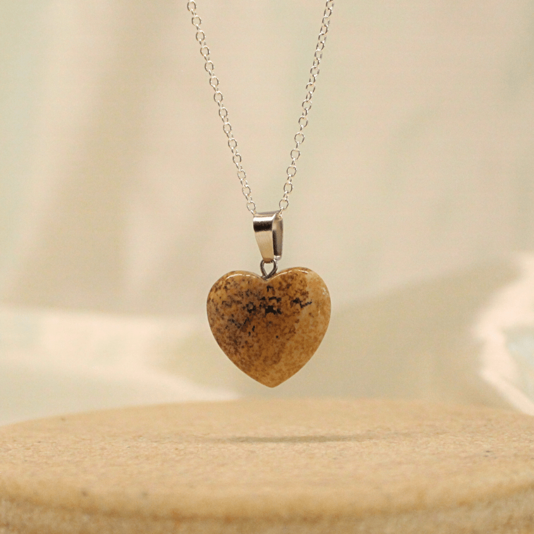 Collar de poder Corazon de Cuarzo con cadena de plata 💎✨ - Nuestra Tierra Cosmética Ancestral