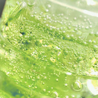 Lip Gloss Manzana Verde y Clorofila - Nuestra Tierra Cosmética Ancestral