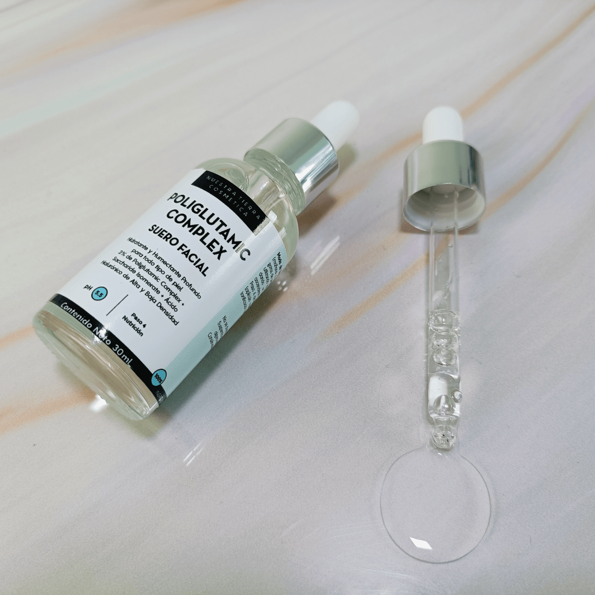 Poliglutamic Complex Suero Hidratante y Humectante Profundo - Nuestra Tierra Cosmética Ancestral