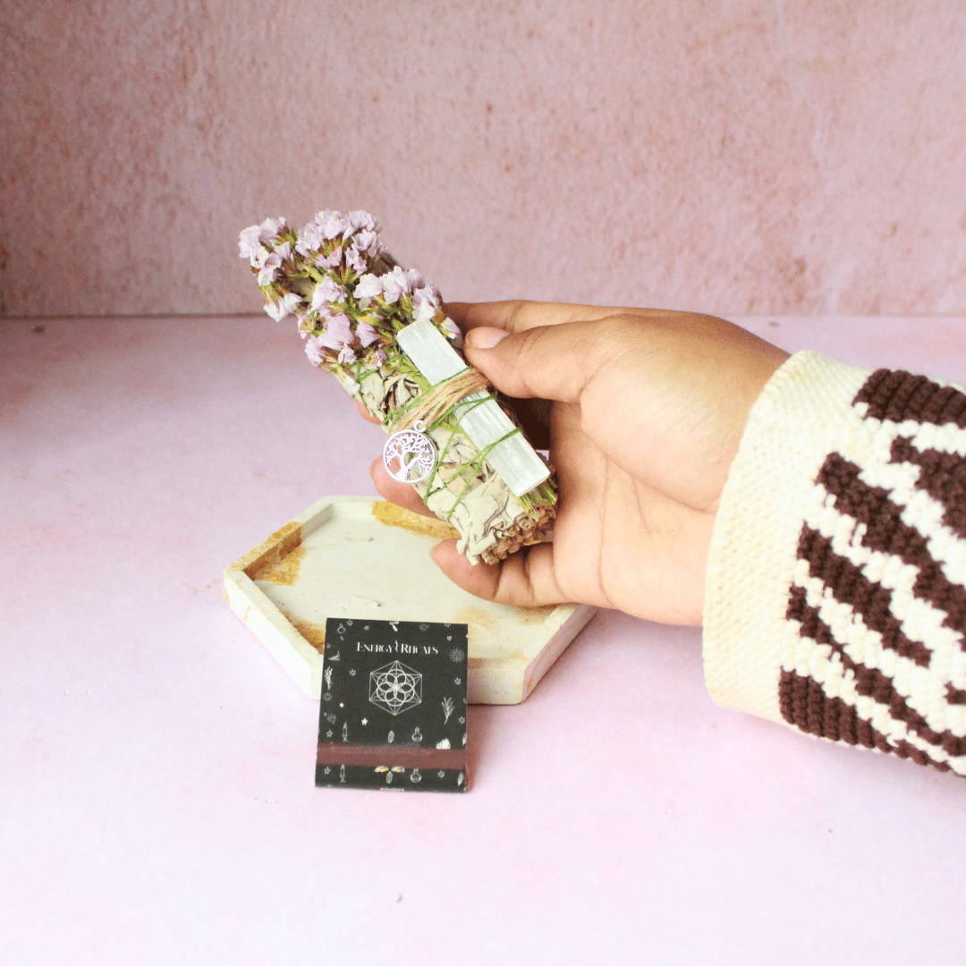 Stick de Salvia y Selenita 🌿💎 - Nuestra Tierra Cosmética Ancestral