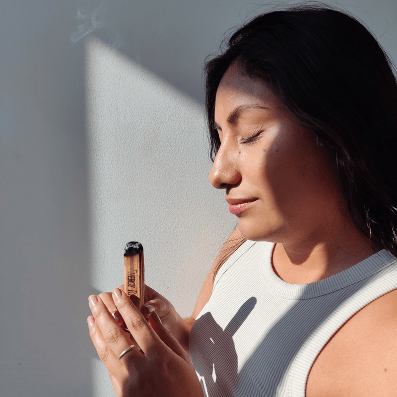 Palo Santo Madera Sagrada - Nuestra Tierra Cosmética Ancestral